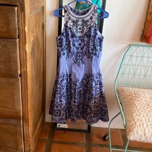 Maggie London dress size small, used in excellent condition